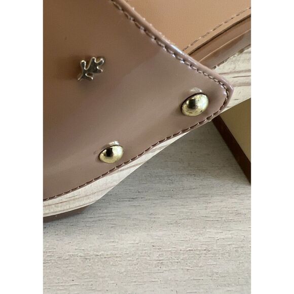 Cool Planet/Steve Madden Sz 8.5M Beige Patent Leather Restore Platform Sandals - Picture 2 of 11